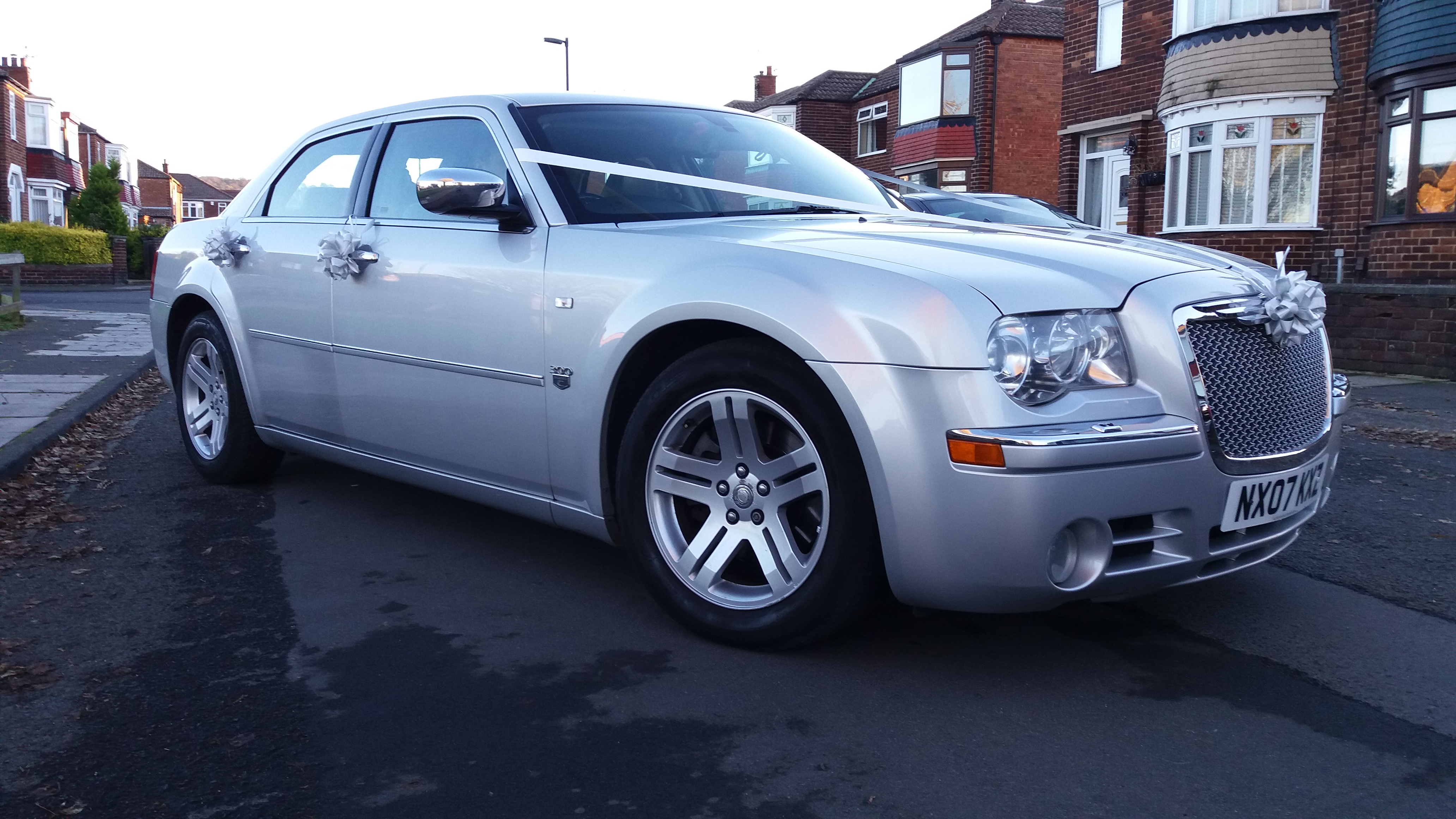 wedding cars and limousines Middlesbrough and the north east. Best service at the best price. Cheap wedding car hire. Prom cars north east.